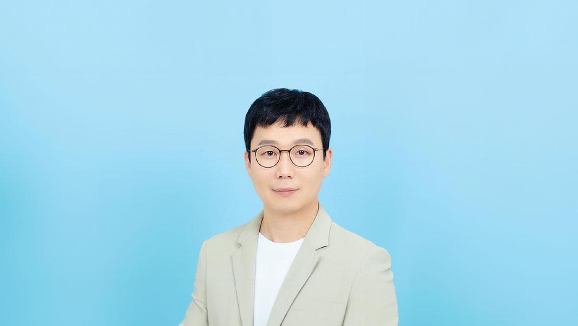 Professor Yoo Woo-hyun of the Department of Media Communication at Incheon National University won the Best Paper Award at the International Society of Communication (ICA) in 2024 대표이미지